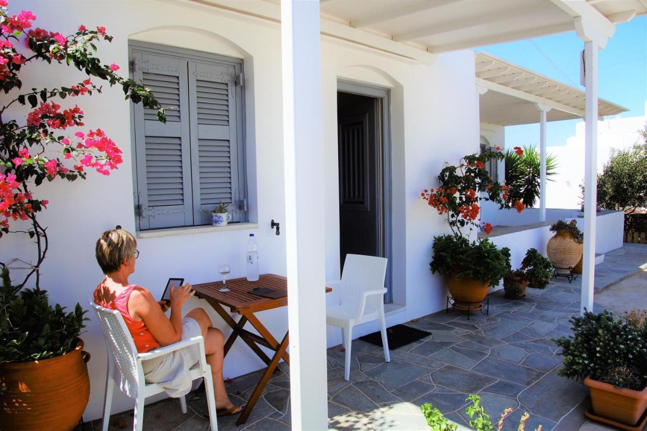 אפולוניה George'S Place Sifnos - Apartments מראה חיצוני תמונה